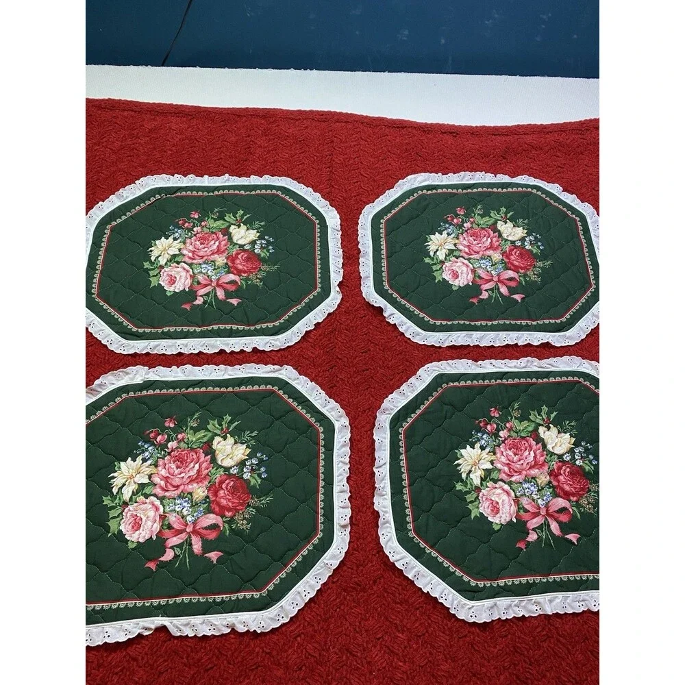 Vintage Christmas Quilted Placemats Roses Eyelet Lace  CottageCore Set Of  4